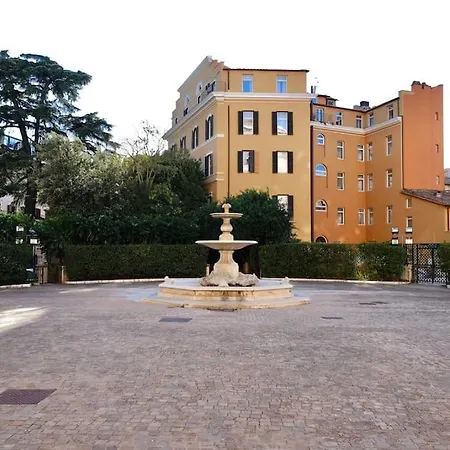 Panoramic Quirinal Penthouse-2